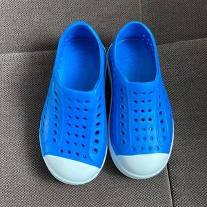 Lily & Dan Children's Sneaker Style Water Shoes